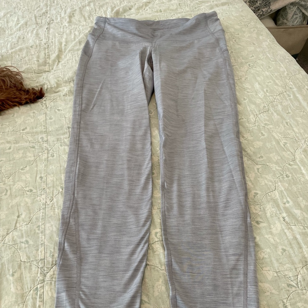 Gray 7/8 leggings